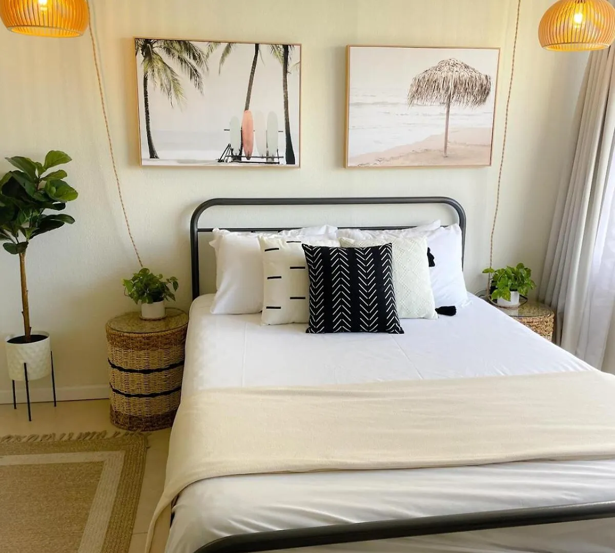 Apartment Modern Surf Chic Studio In Waikiki Honolulu