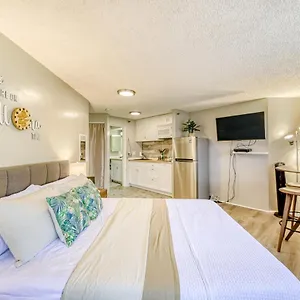 Marina Tower Ii Apartment