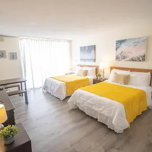 Marine Surf Waikiki 2108 - Parking Included Apartment