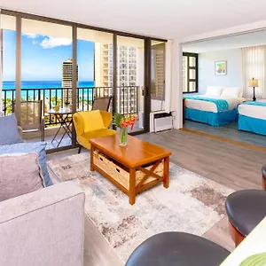 Renovated Ocean View Suite, Near Beach, Free Parking Apartment